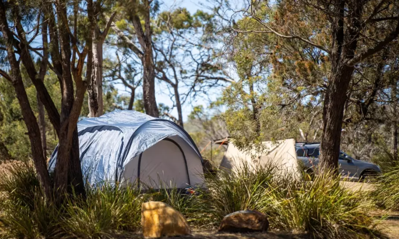 Your ultimate guide: How to use lithium batteries for camping adventures