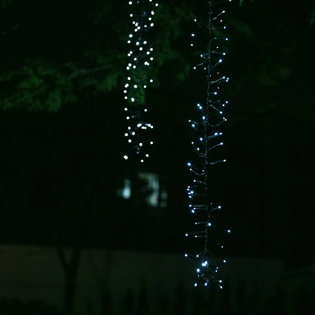 Stockholm Christmas Lights Solar LED Tree Clusters White 6pc