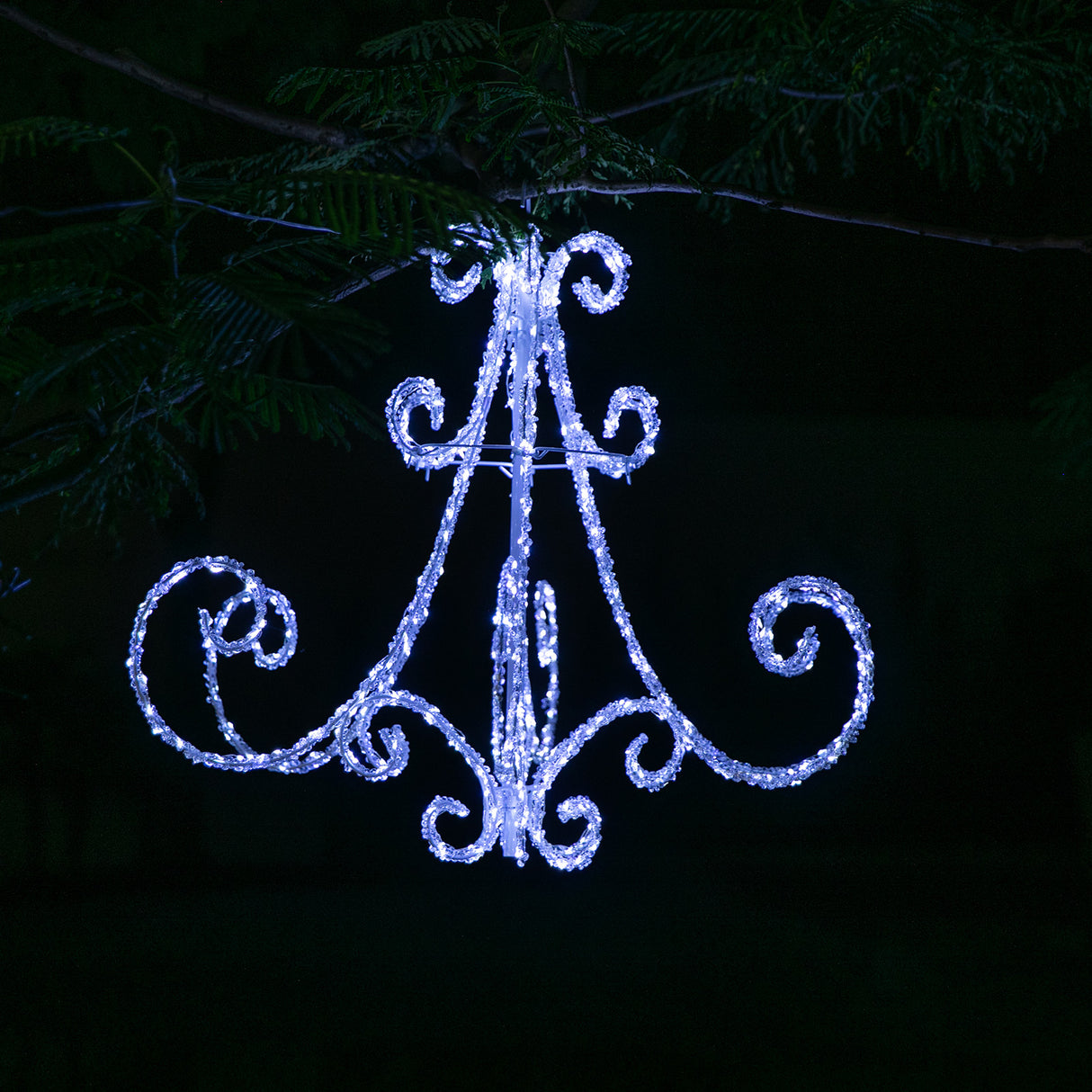 Stockholm Christmas Lights Motif 540 LED Acrylic Chandelier Cool White