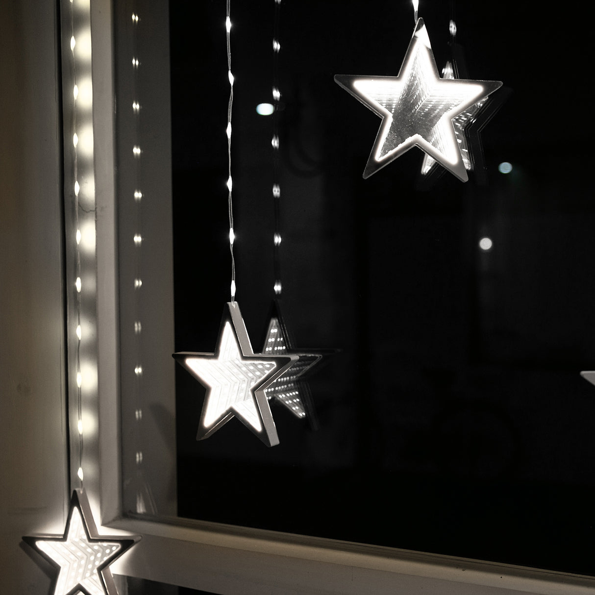 Stockholm Christmas Lights Curtain 240 LED Infinity Star Cool White